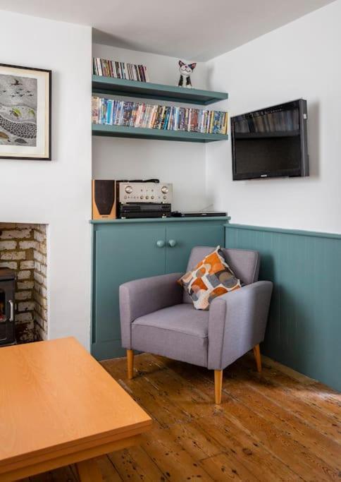 Old Anchor Cottage, Broadstairs. Екстериор снимка